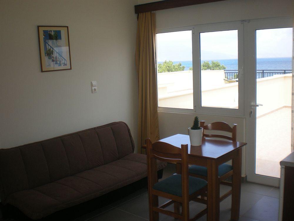 Mesogios Beach Korfalónasz Kültér fotó