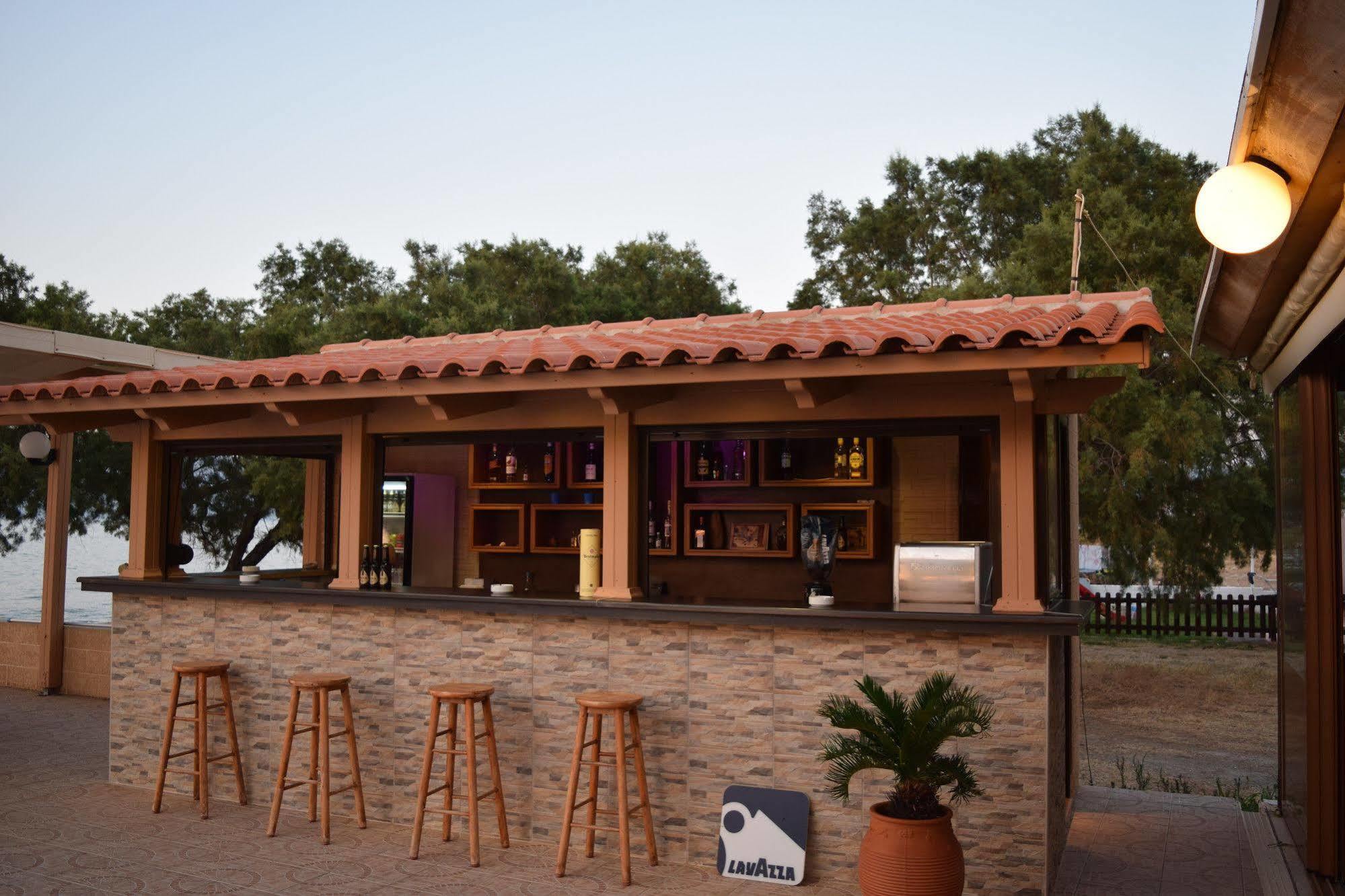 Mesogios Beach Korfalónasz Kültér fotó