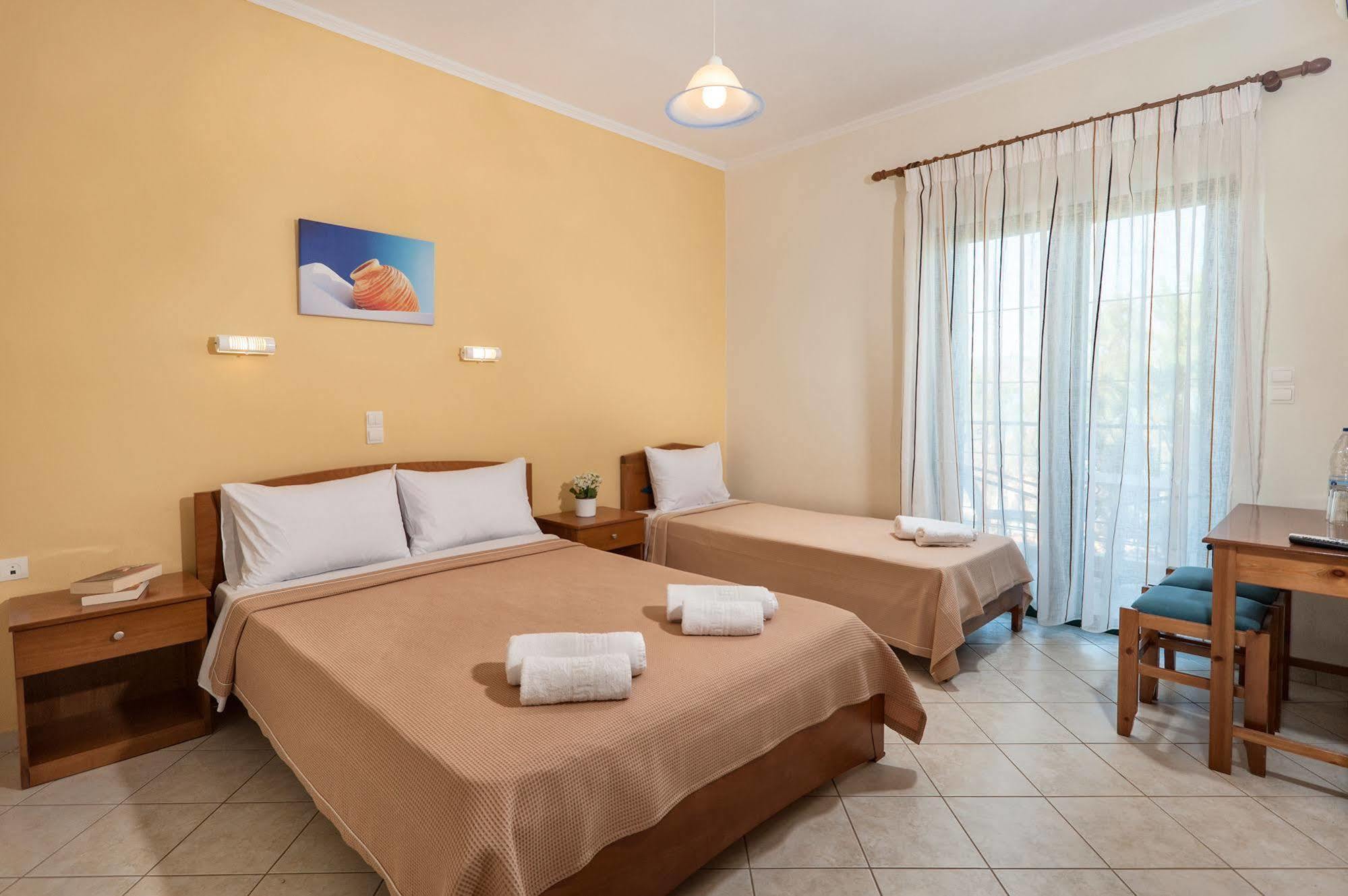 Mesogios Beach Korfalónasz Kültér fotó